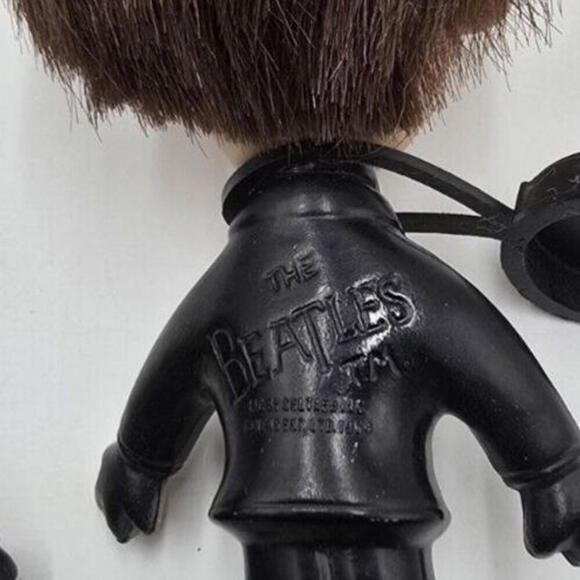 1964 Beatles Figurines with Instruments Remco Nems 4.5" Lot of 3 - Picture 14 of 15